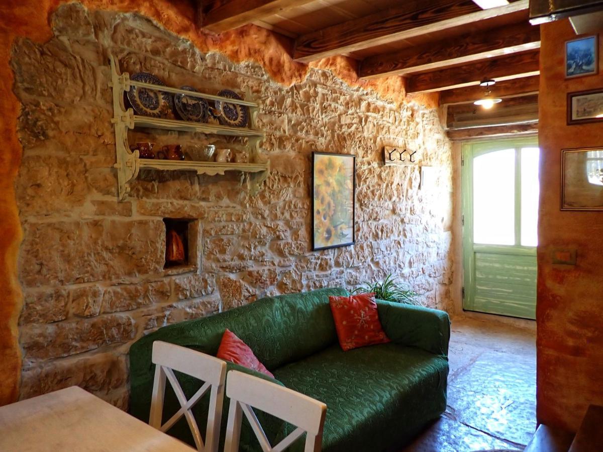 Cottage al Merlo Olivo Buje Esterno foto